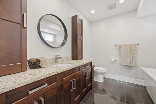 2893 Delahaye Drive, Coquitlam, BC 