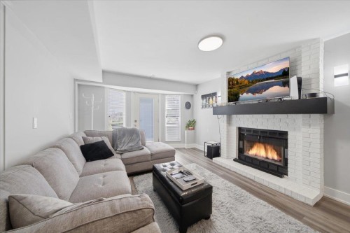 2893 Delahaye Drive, Coquitlam, BC 