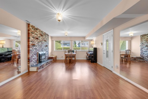 11580 Seahurst Road, Richmond, BC 