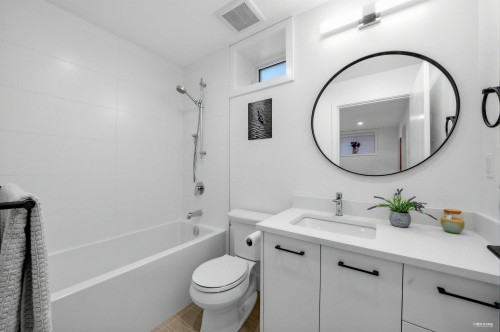 3172 26Th Avenue W, Vancouver, BC 