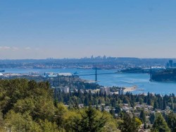 2417 Skilift Road  West Vancouver, BC V7S 2T5