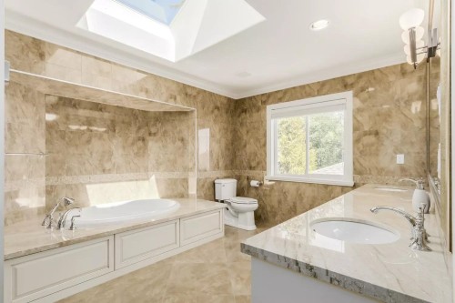 2417 Skilift Road, West Vancouver, BC 