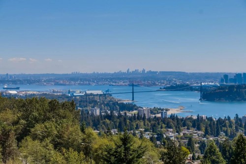 2417 Skilift Road, West Vancouver, BC 