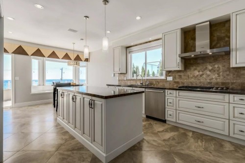 2417 Skilift Road, West Vancouver, BC 