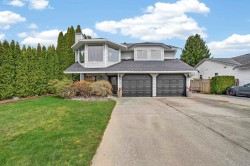 22947 123b Avenue Maple Ridge, BC V2X 0C4