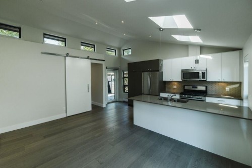 4138 Laurel Street, Vancouver, BC 