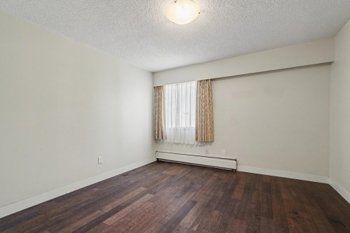 203-1611 3Rd Avenue E, Vancouver, BC - Indoor Photo Showing Other Room