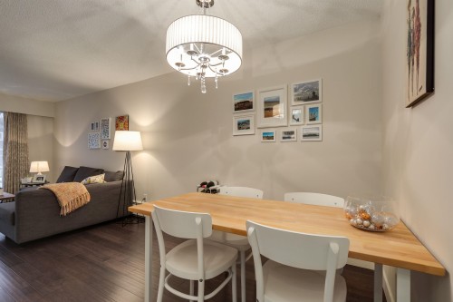 203-1611 3Rd Avenue E, Vancouver, BC - Indoor