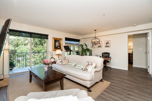 206-2832 Capilano Road, North Vancouver, BC 