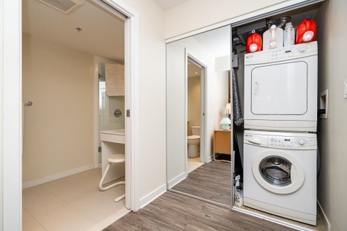 206-2832 Capilano Road, North Vancouver, BC 