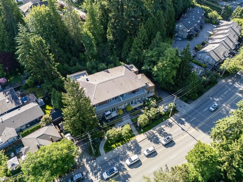 206-2832 Capilano Road, North Vancouver, BC 