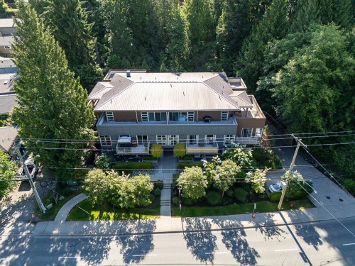 206-2832 Capilano Road, North Vancouver, BC 
