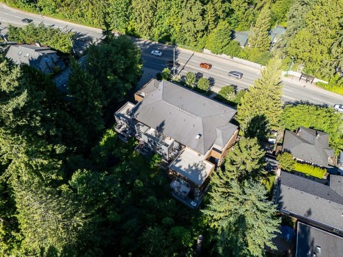 206-2832 Capilano Road, North Vancouver, BC 