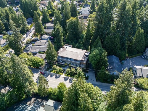 206-2832 Capilano Road, North Vancouver, BC 