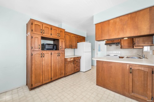 9091 Ash Street, Richmond, BC 