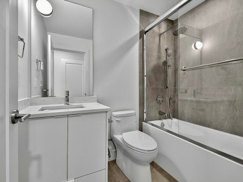 2-8029 Macpherson Avenue, Burnaby, BC 