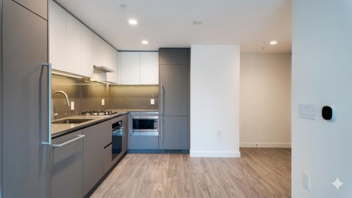 809-2135 Springer Avenue  Burnaby, BC V5B 3K4