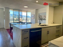 1235 Broadway WVancouver, BC V6H 1G7