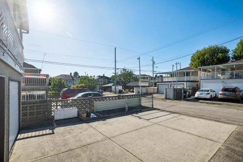 2047 52Nd Avenue E, Vancouver, BC 