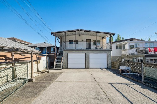 2047 52Nd Avenue E, Vancouver, BC 
