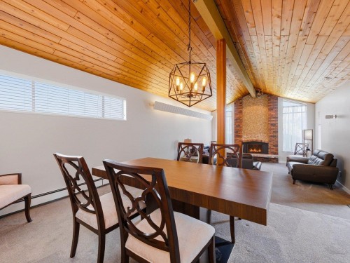 1390 Eastlawn Drive, Burnaby, BC - Indoor Photo Showing Other Room