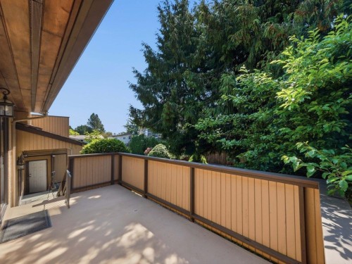 1390 Eastlawn Drive, Burnaby, BC - Outdoor