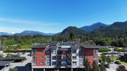 303-40437 Tantalus Road Squamish, BC V0N 1T0