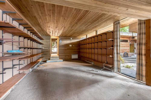 5225 Coombe Lane, Belcarra, BC - Indoor