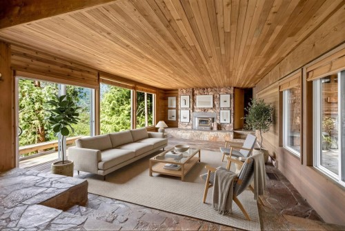5225 Coombe Lane, Belcarra, BC -  Photo Showing Living Room With Fireplace