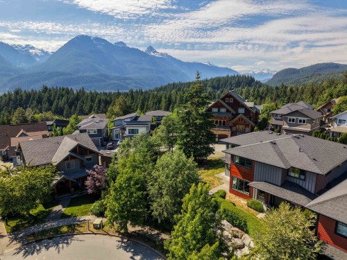 2943 Strangway Place, Squamish, BC 