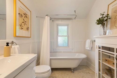 1859 Semlin Drive, Vancouver, BC 