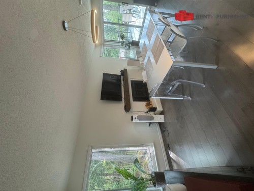 5620 Larson Place, Vancouver, BC 