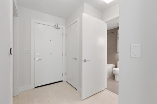 251-8575 Rivergrass Drive, Vancouver, BC 