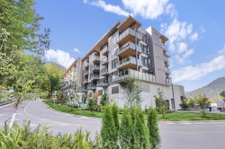 612-1506 Scott Crescent Squamish, BC V8B 1G4
