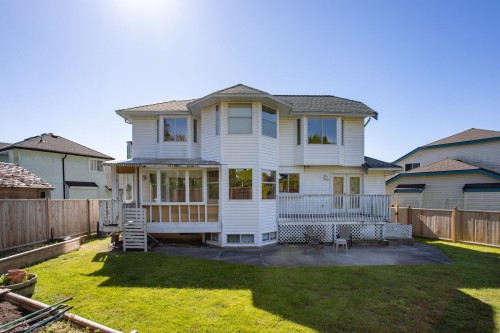 654 Walnut Place, Coquitlam, BC 