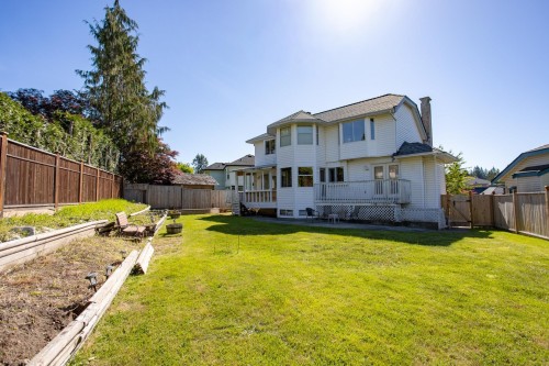 654 Walnut Place, Coquitlam, BC 