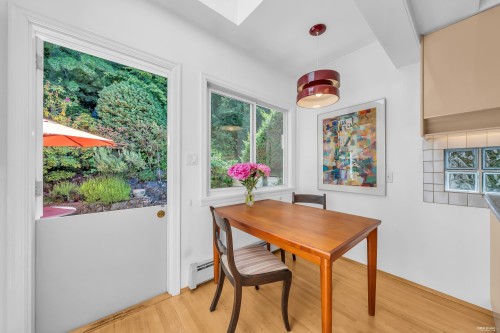 870 Leyland Street, West Vancouver, BC 