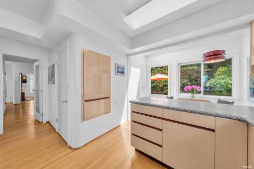 870 Leyland Street, West Vancouver, BC 