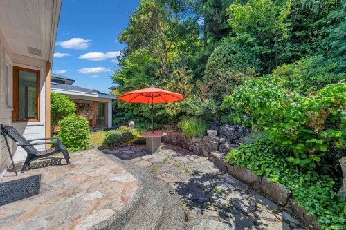 870 Leyland Street, West Vancouver, BC 