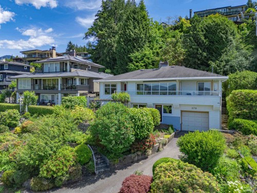 870 Leyland Street, West Vancouver, BC 