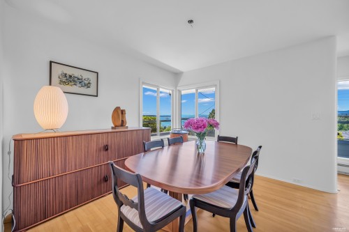 870 Leyland Street, West Vancouver, BC 