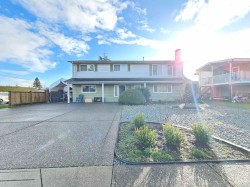5574 49 Avenue Delta, BC V4K 3N8