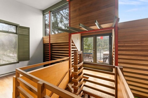 4678 Eastridge Road, North Vancouver, BC 