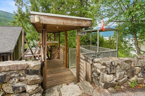 4678 Eastridge Road, North Vancouver, BC 