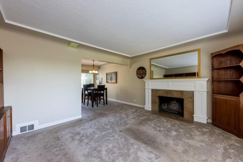 836 4Th Street E, North Vancouver, BC 