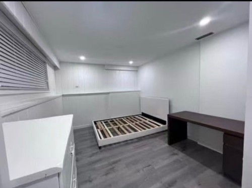 680 Sperling Ave, Burnaby, BC 