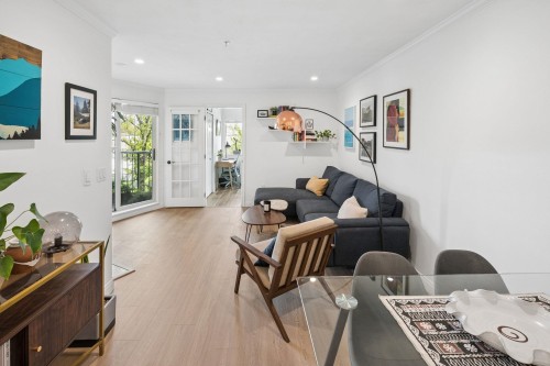 305-688 16Th Avenue E, Vancouver, BC 