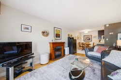 101-123 19th Street ENorth Vancouver, BC V7L 2Y9