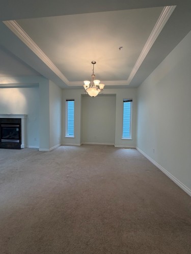 19590 Shingle Bolt Crescent, Pitt Meadows, BC - Indoor With Fireplace