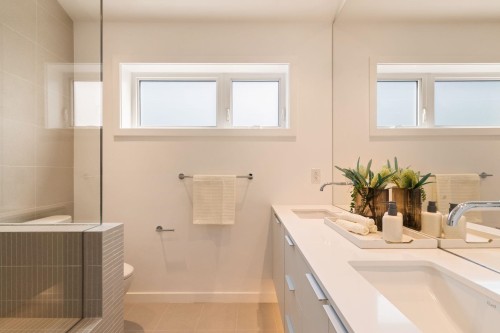 2790 Cambridge Street, Vancouver, BC 